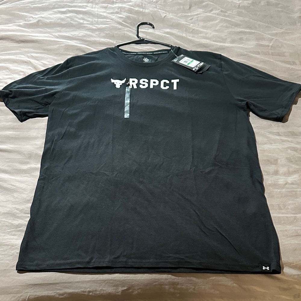Under Armour Men's Project Rock RSPCT Black Tee
